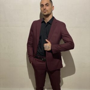 Traje Josef